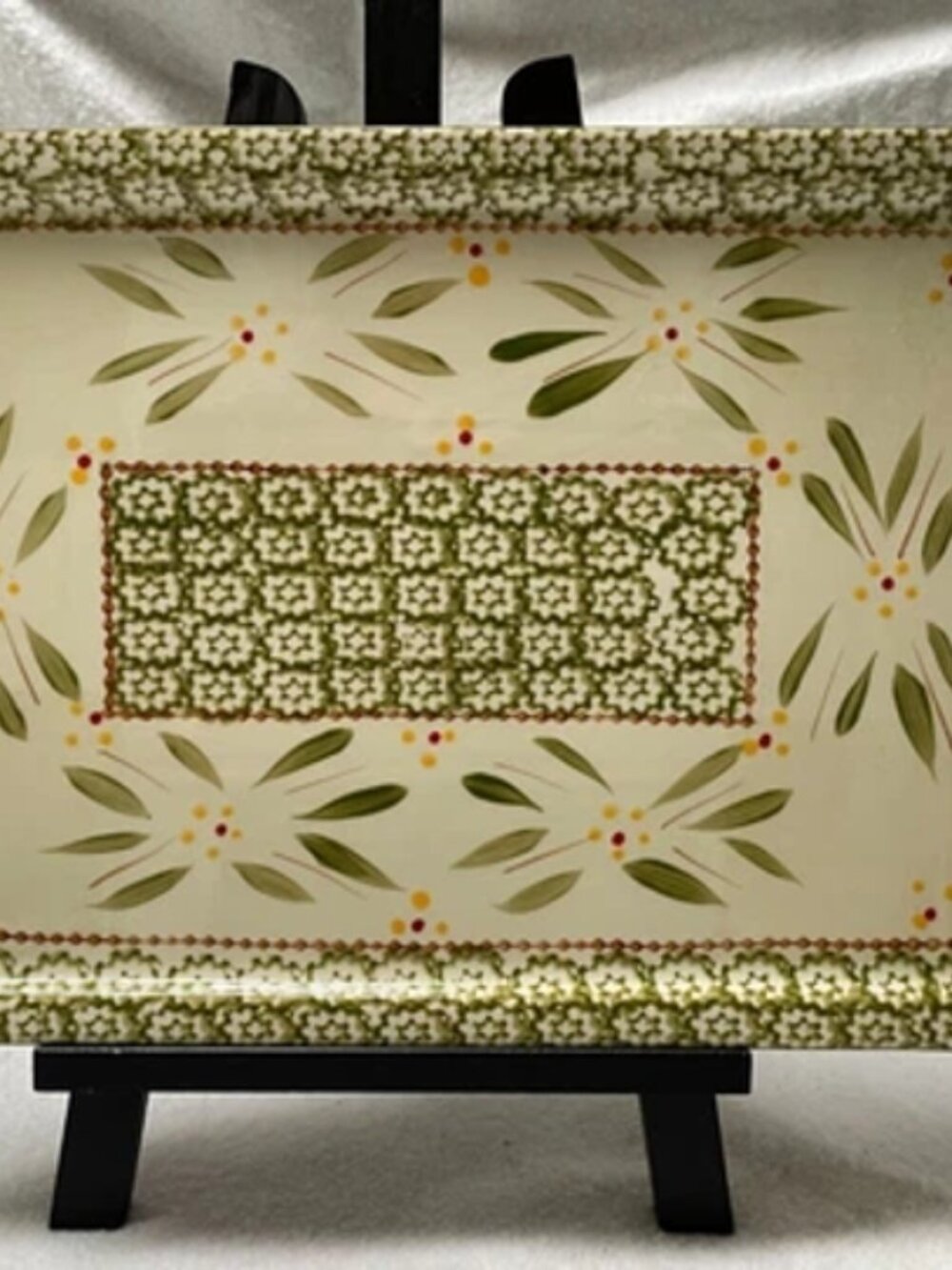 Temp-tations Old World Green 15" Rectangular Tray in Vivid Pattern EUC